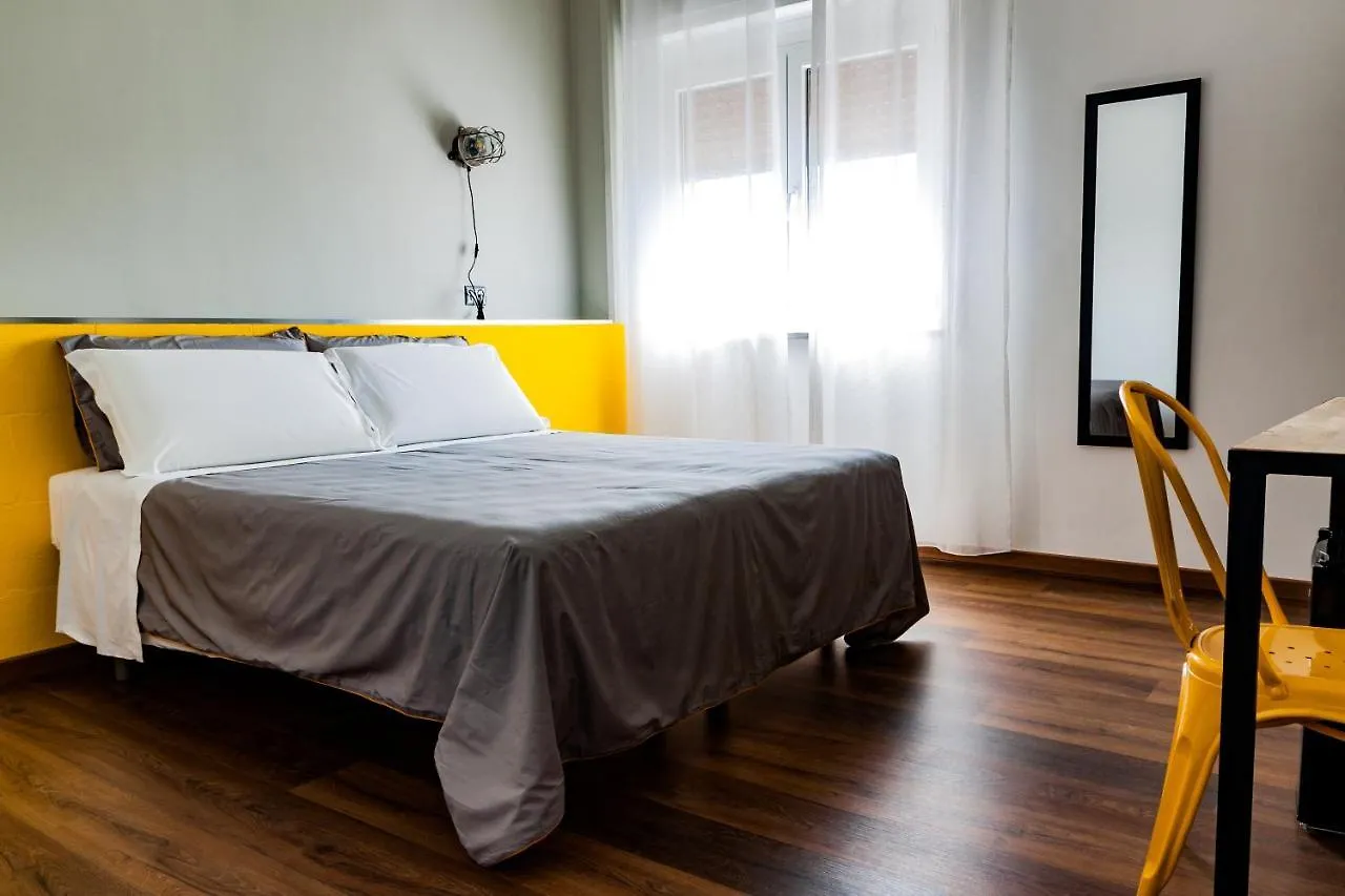 Travel Station Bedandbreakfast Bari