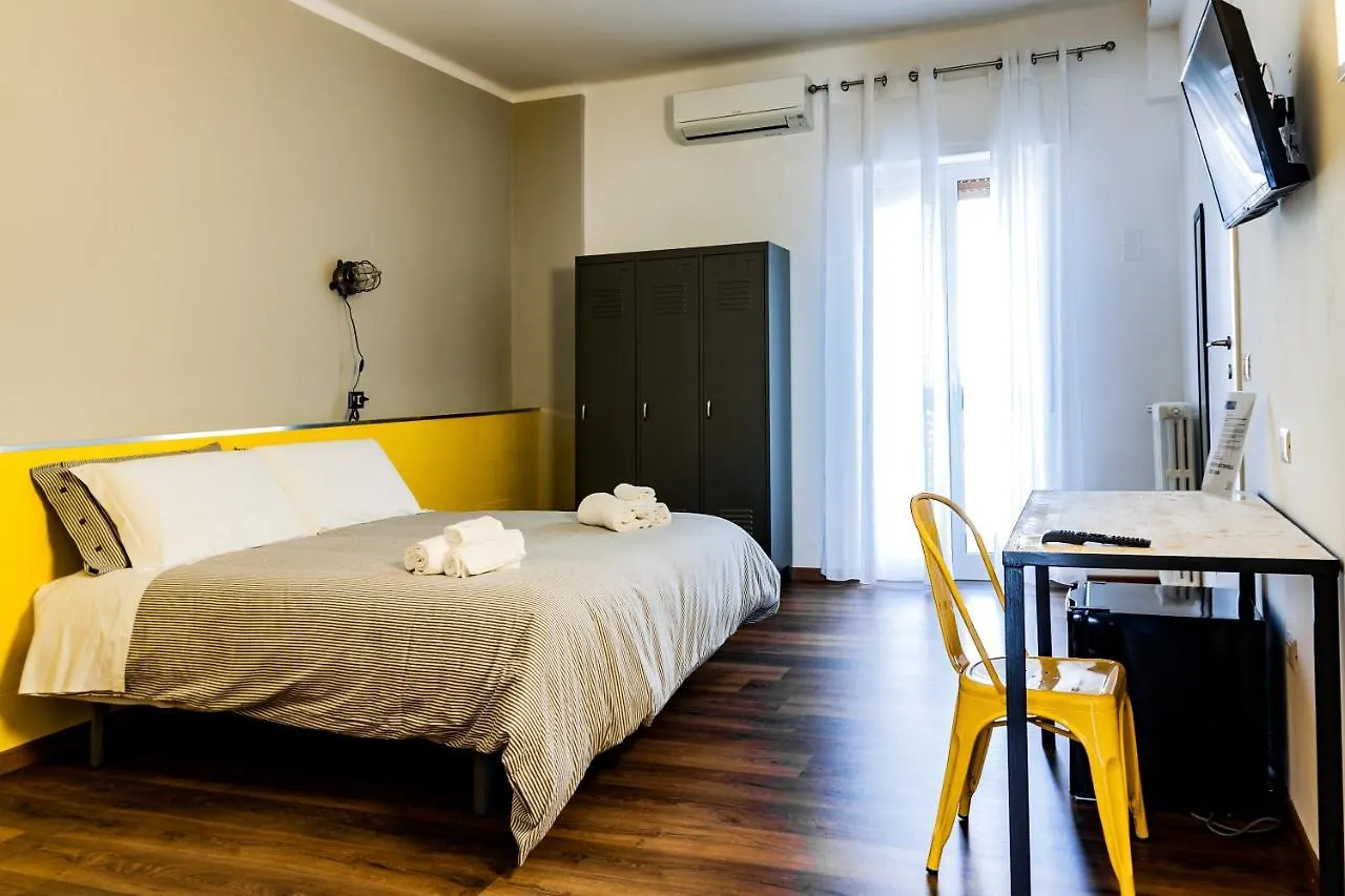 Travel Station Bedandbreakfast Бари Отель типа 